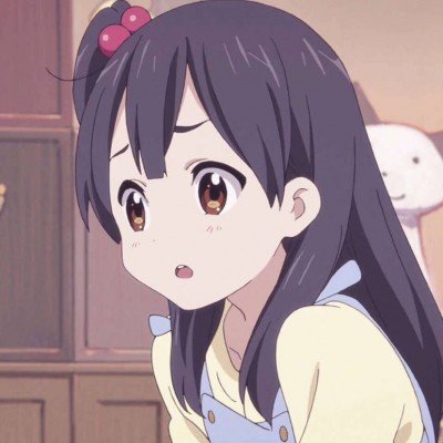 高校一男生戴假发进女生宿舍偷拍